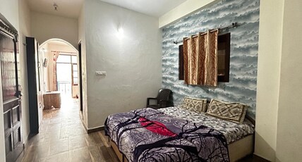 Hotel Mountain Trail Room Type - Family Room (Non-AC)