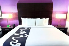 La Quinta Inn & Suites by Wyndham Orlando Universal area
