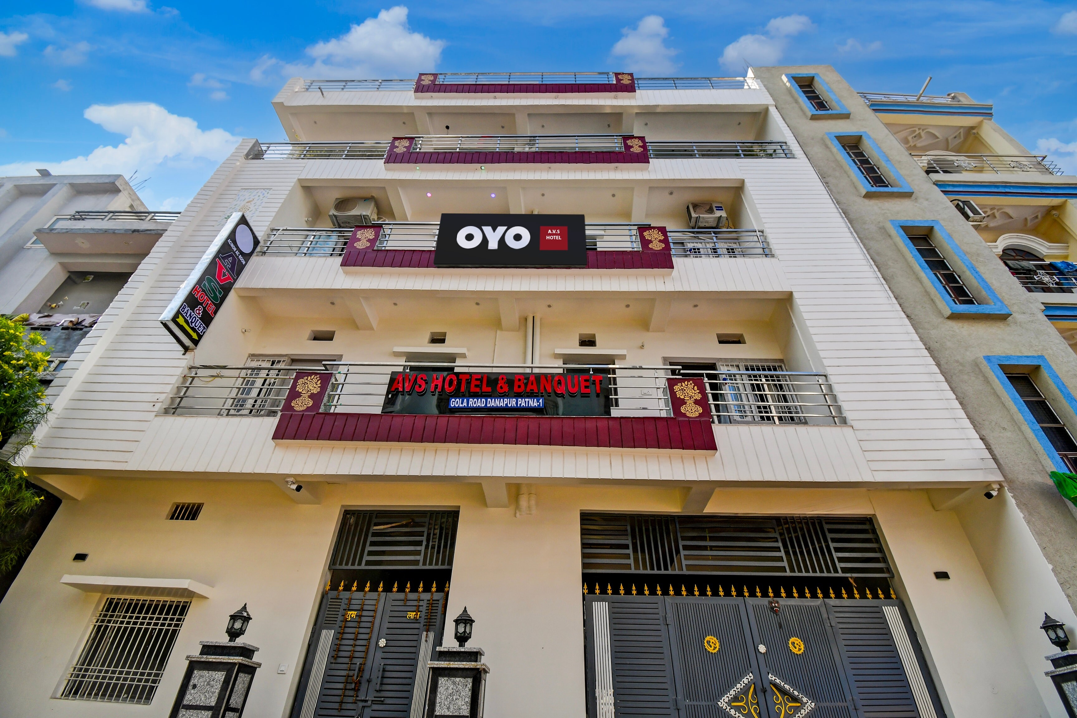 Hotel O A.V.S - Tap to explore photos