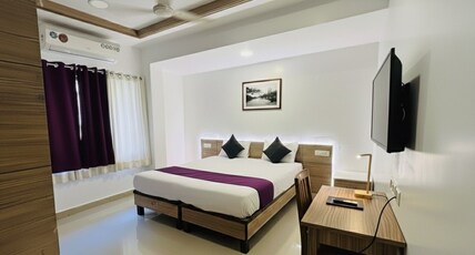 I 5 BOUTIQUE HOTEL Room Type - COMPACT Room