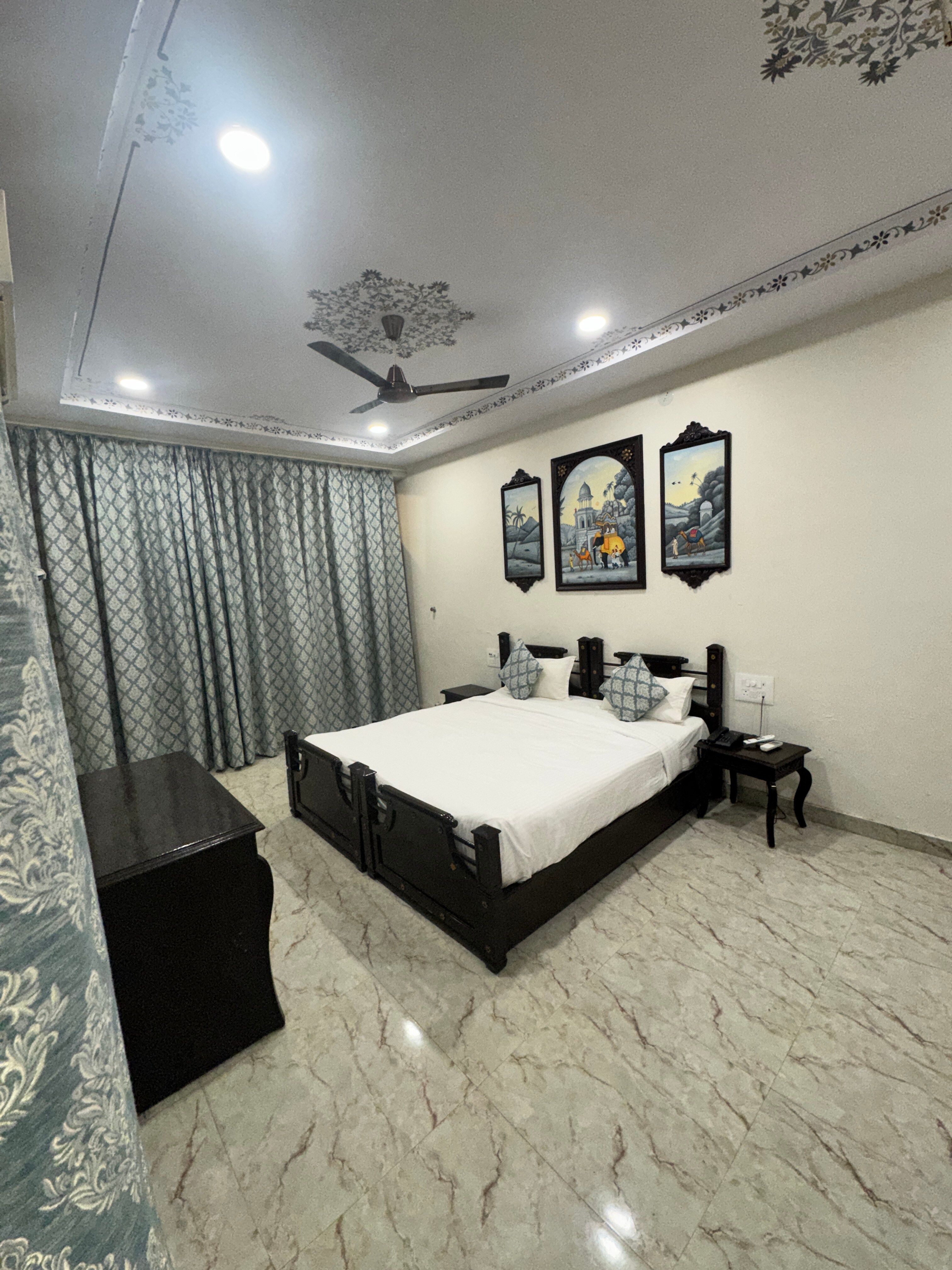 Menal Resort - Tap to explore photos