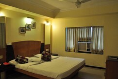 HOTEL HARJIT RESIDENCY
