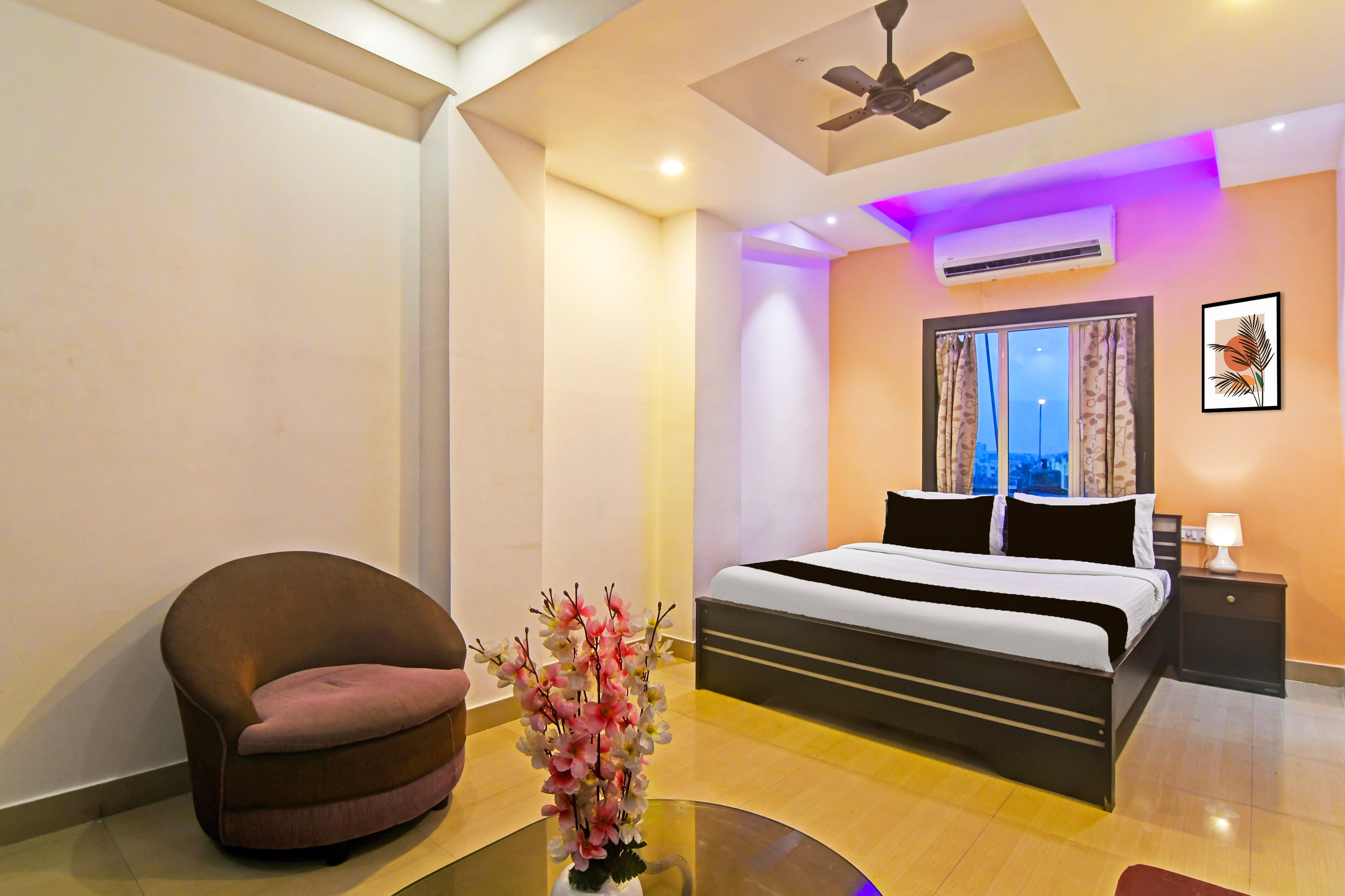 Super Hotel O Baguiati Formerly GR Hospitality - Tap to explore photos