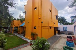 TNC Lucknow by The Nomad Cave (Hostel)