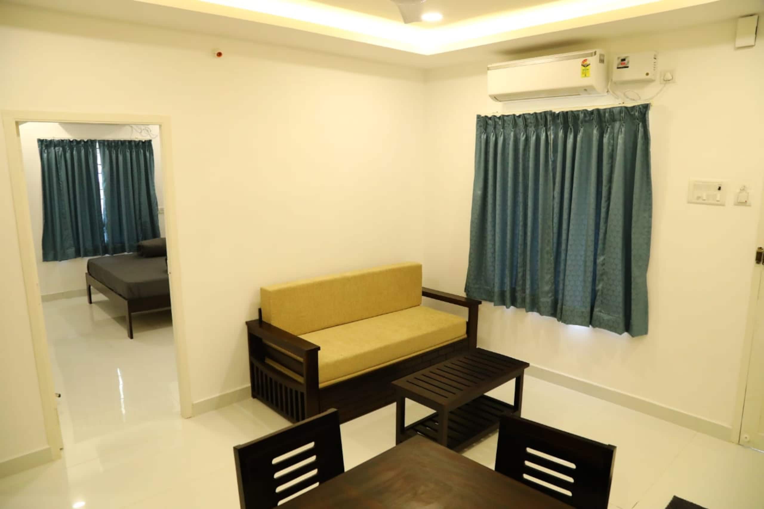 S3 Tulsi 2Bhk Flat T Nagar Shopping area Chennai - Tap to explore photos