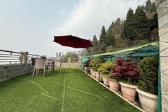 Address of Dali Pakhrin Homestay