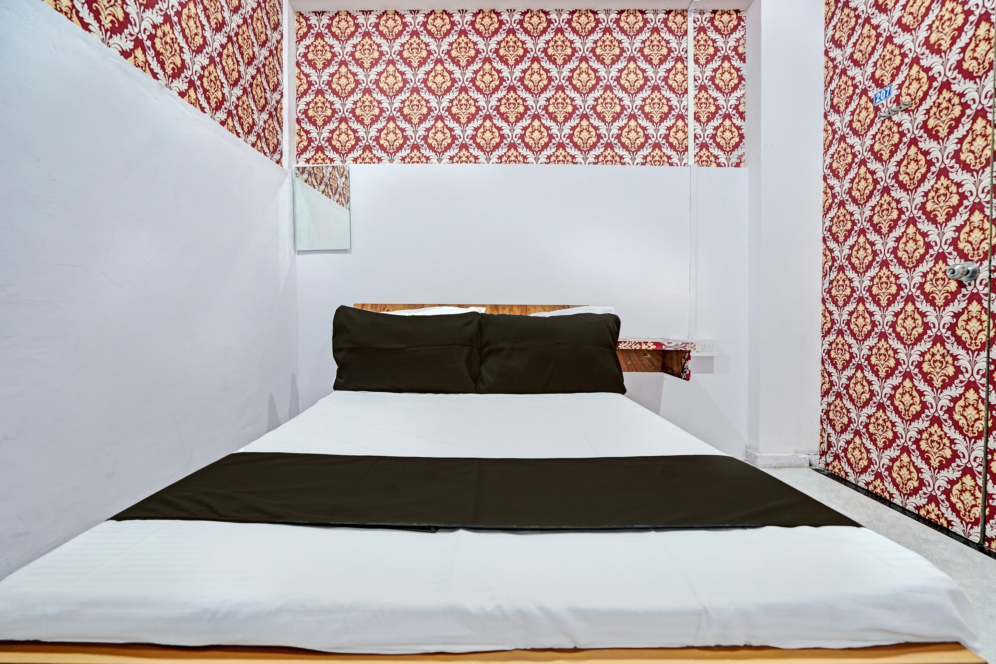 Hotel O Angel - Tap to explore photos