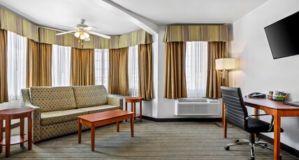 Best Western Liberty Inn Room Type - 1 King Bed, Non-Smoking, High Speed Internet Access, Deluxe Room, Sofabed, Microwave And Refrigerato Best Western Liberty Inn Room Type - 1 King Bed, Non-Smoking, High Speed Internet Access, Deluxe Room, Sofabed, Microwave And Refrigerato
