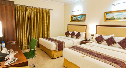 Royal Park Residence Hotel Room Type - Queen Queen Room(Twin Room)