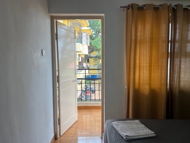 A4 4 FF 1BHK apartment at Beiramar Complex Baga - Tap to explore photos