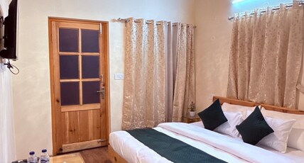 The Peach Hillside, Kainchi Dham Room Type - Double Deluxe Mountain View