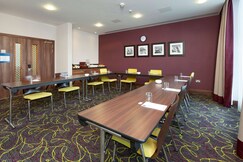Hampton by Hilton London Luton Airport Hotel