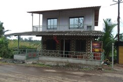Star Delight Stay and Dine