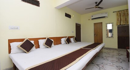 Hotel Jaipur Room Type - Standard Family Room