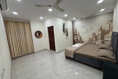 Trahes Grand 8 BHK Duplex Near BLK Ganga Ram