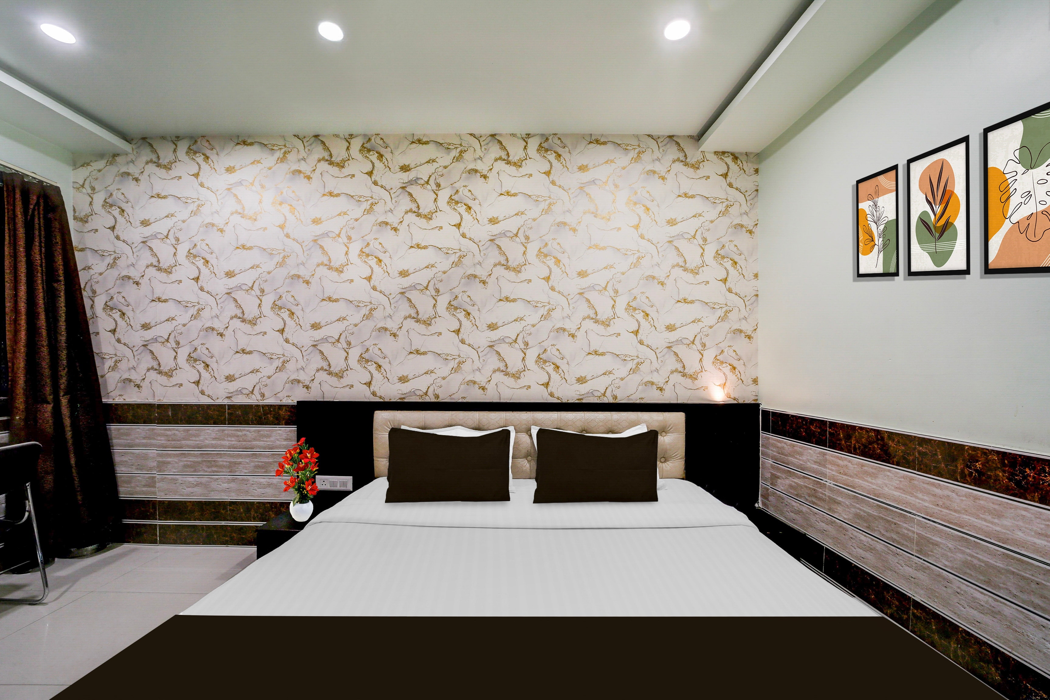 Super Collection O Vijay Nagar Square Formerly Hotel A5 - Tap to explore photos