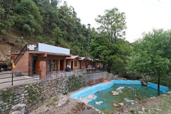Hotel O Benog Wildlife Resort