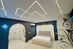 Birthdays Bachelors Kitty anniversary