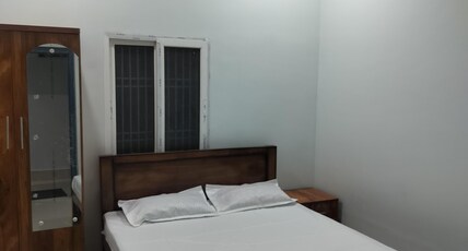 SwarnaVilla Guest House Room Type - Economical Double Bed Room with Non Attached dedicated Bath Room SwarnaVilla Guest House Room Type - Economical Double Bed Room with Non Attached dedicated Bath Room
