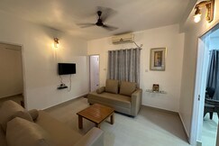 BROWN BERRY PENTHOUSE