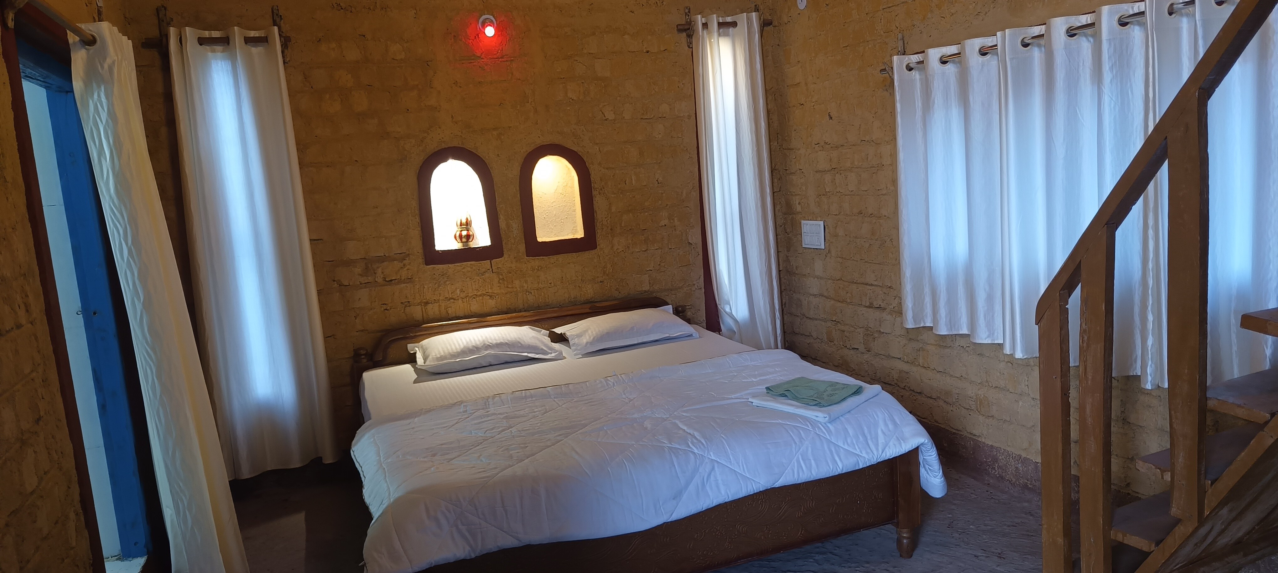 Janki Homestay - Tap to explore photos