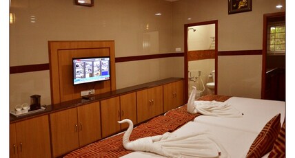 Hotel GVS Residency Room Type - Premium Plus Room (AC on request Chargeable)
