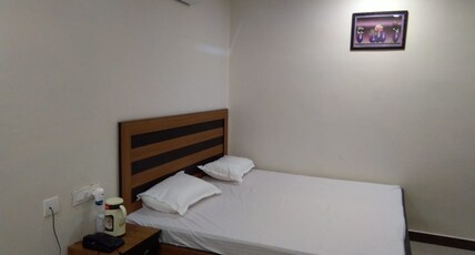 Hotel Pride-Inn Room Type - Double Delux Room