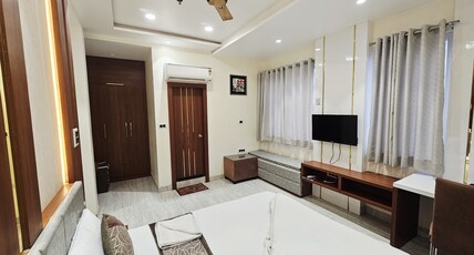 Hotel Vibes of Kashi Room Type - Luxury Room