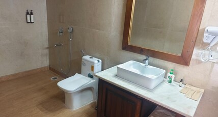 Manohar Villas Room Type - Superior Twin Room with Balcony