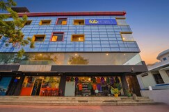 FabHotel Sca