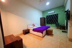 Siddhivinayak Palace Hotel