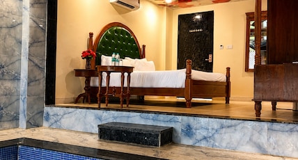 Rajmahal Hotel and Resort Room Type - Maharaja Cottage with Private Pool Rajmahal Hotel and Resort Room Type - Maharaja Cottage with Private Pool