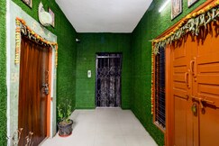 SPOT ON Hotel Tillu Grand