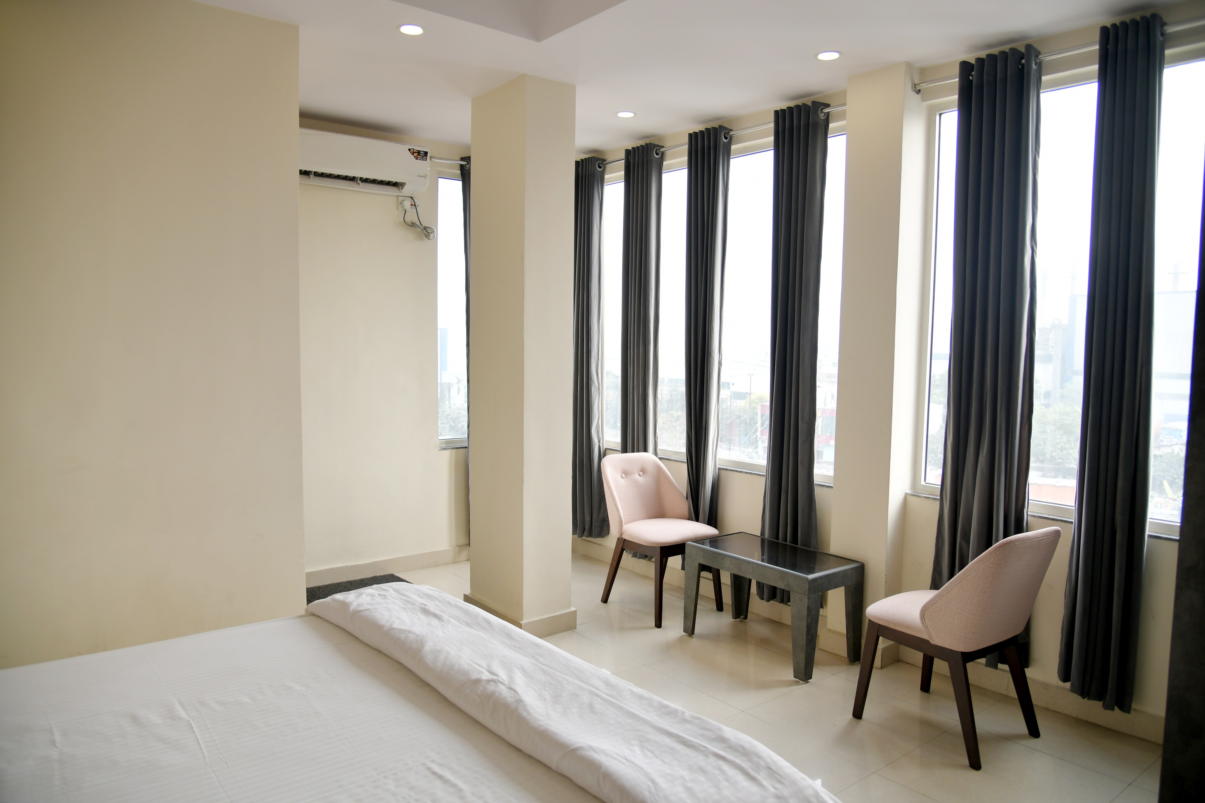 Hotel M Plaza Dhulagarh - Tap to explore photos