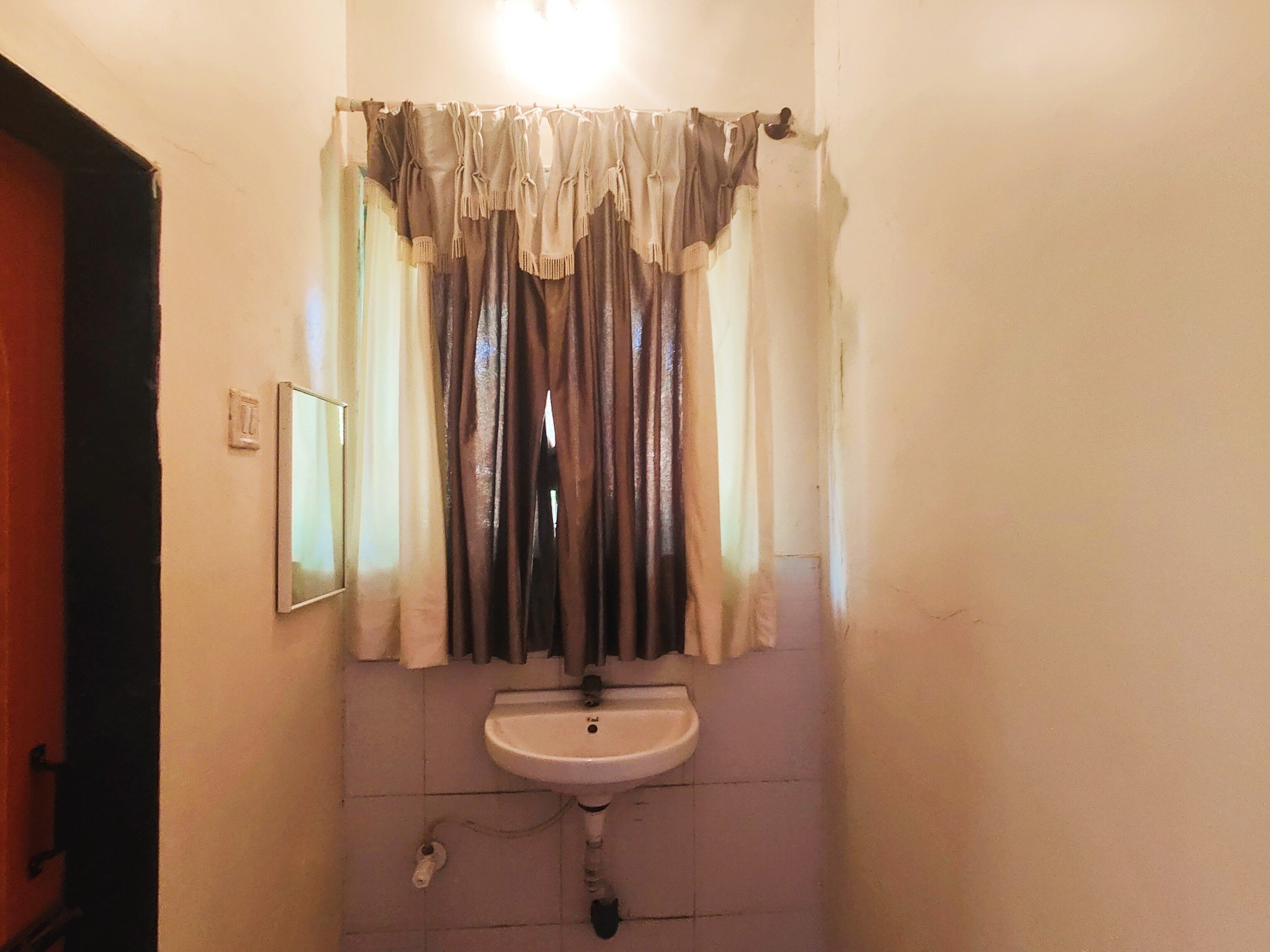 Jain home stay - Tap to explore photos