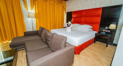 Sunday Mangrove Corniche Hotel, Ras Al Khaimah Room Type - Superior King Room With Balcony
