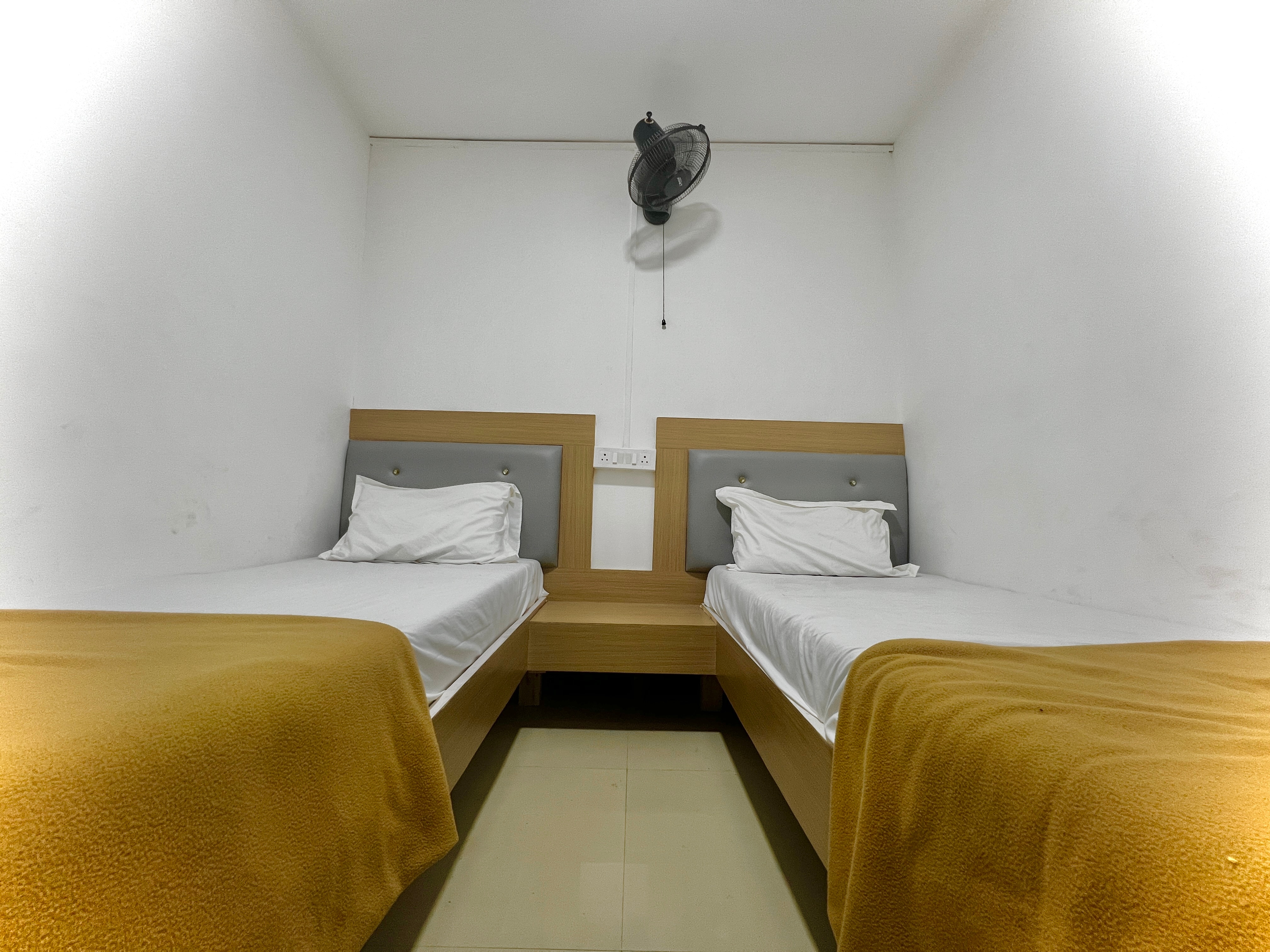 Hotel Jazz  Near T2 Mumbai International Airport - Tap to explore photos