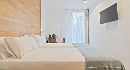Colectia Hotel Ondarreta Room Type - Double Room with Additional Bed Colectia Hotel Ondarreta Room Type - Double Room with Additional Bed