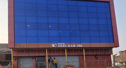HOTEL SHRI RAM INN Room Type - SUPER DELUXE