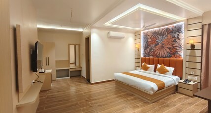 HOTEL ANAND CONTINENTAL Room Type - SUITE ROOM