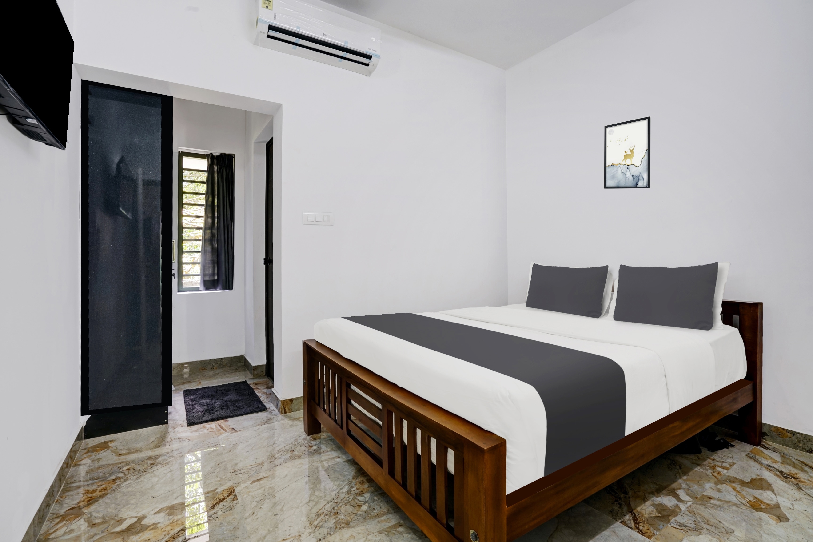Hotel O EVA RESIDENCY - Tap to explore photos