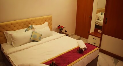 Broadway Inn Room Type - Deluxe Suit Room With Balcony