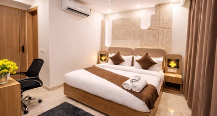Dreamwood Hotel Near Sec 29 Gurgaon Room Type - Studio Room with Kitchen Dreamwood Hotel Near Sec 29 Gurgaon Room Type - Studio Room with Kitchen