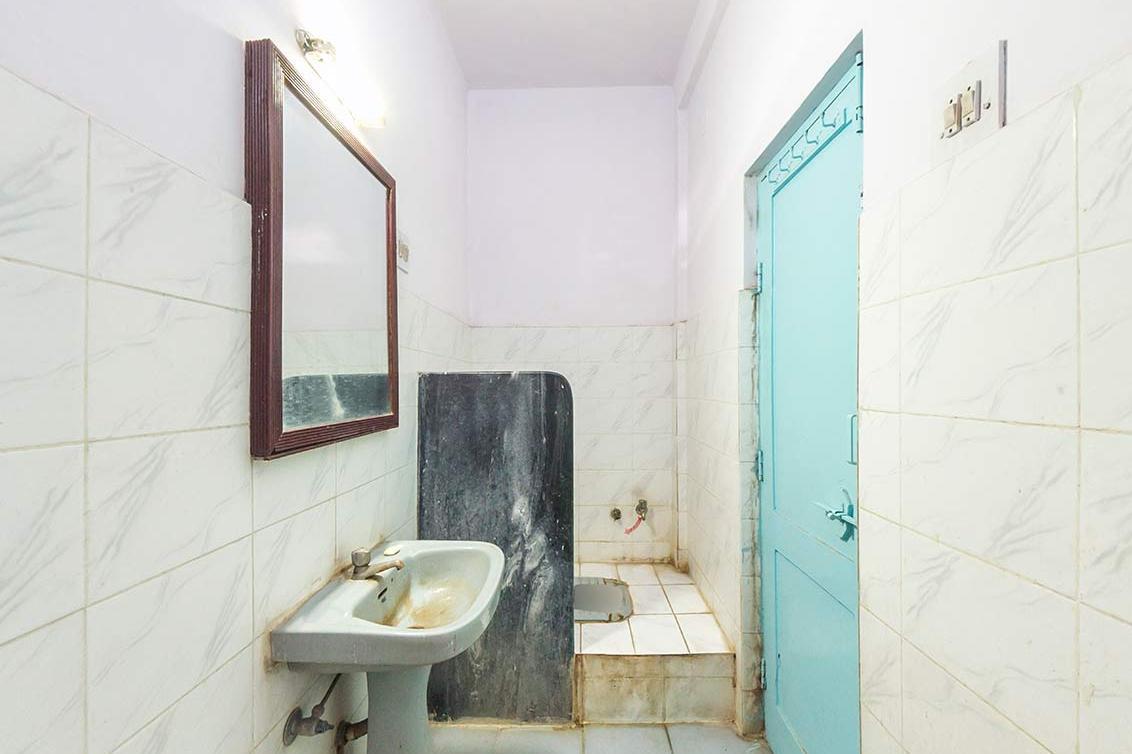 Hotel Indrapuri - Tap to explore photos