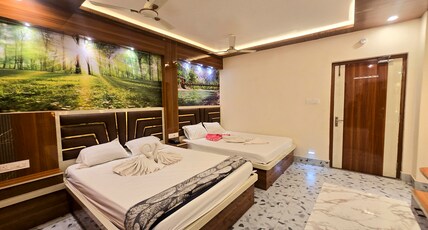 Lokenath Resort Room Type - Quad Room 4 Bed