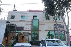 Address of GREENLAND HOTEL AND RESORTS