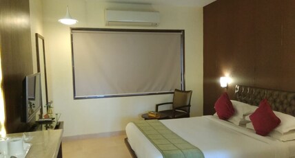 MERITAS SEAWIND BEACH RESORT Room Type - DELUXE ROOM