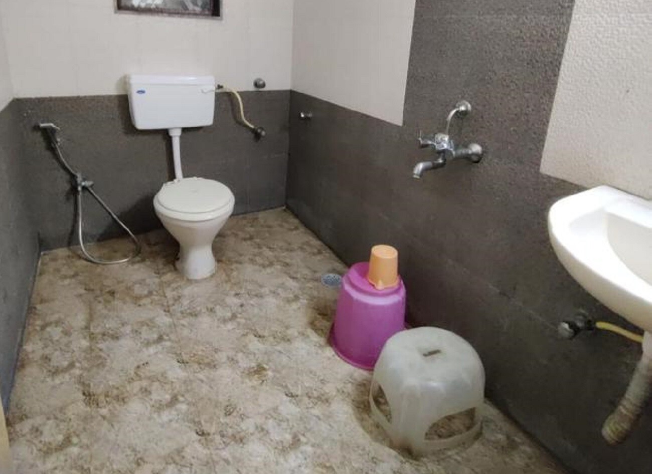 Shitchandra Homestay | Rooms & Caretaker - Tap to explore photos
