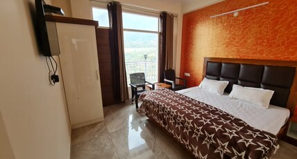 Mount heaven Room Type - Deluxe Room