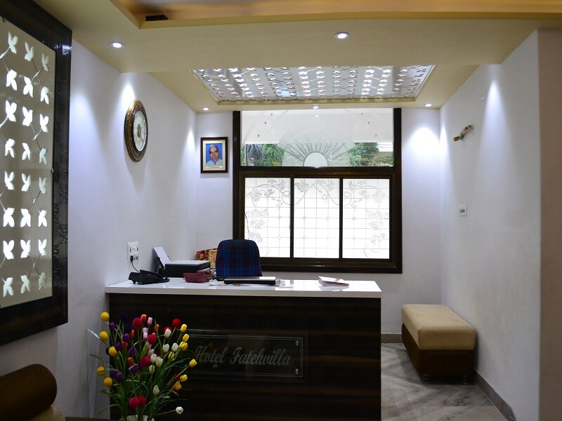 Hotel Fateh Villa - Tap to explore photos